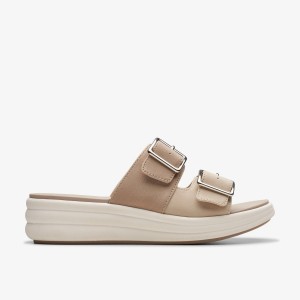 Clarks Drift Buckle Sand Combination Kadın Dolgu Topuklu Kahverengi | 04731LWZJ