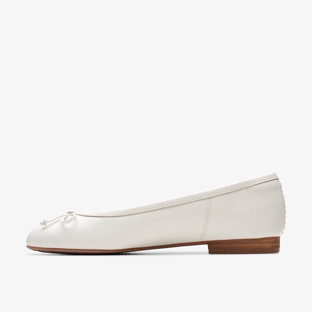 Clarks FAWNA LILY White Leather Kadın Makosen Ayakkabı Beyaz | 53478PKSW