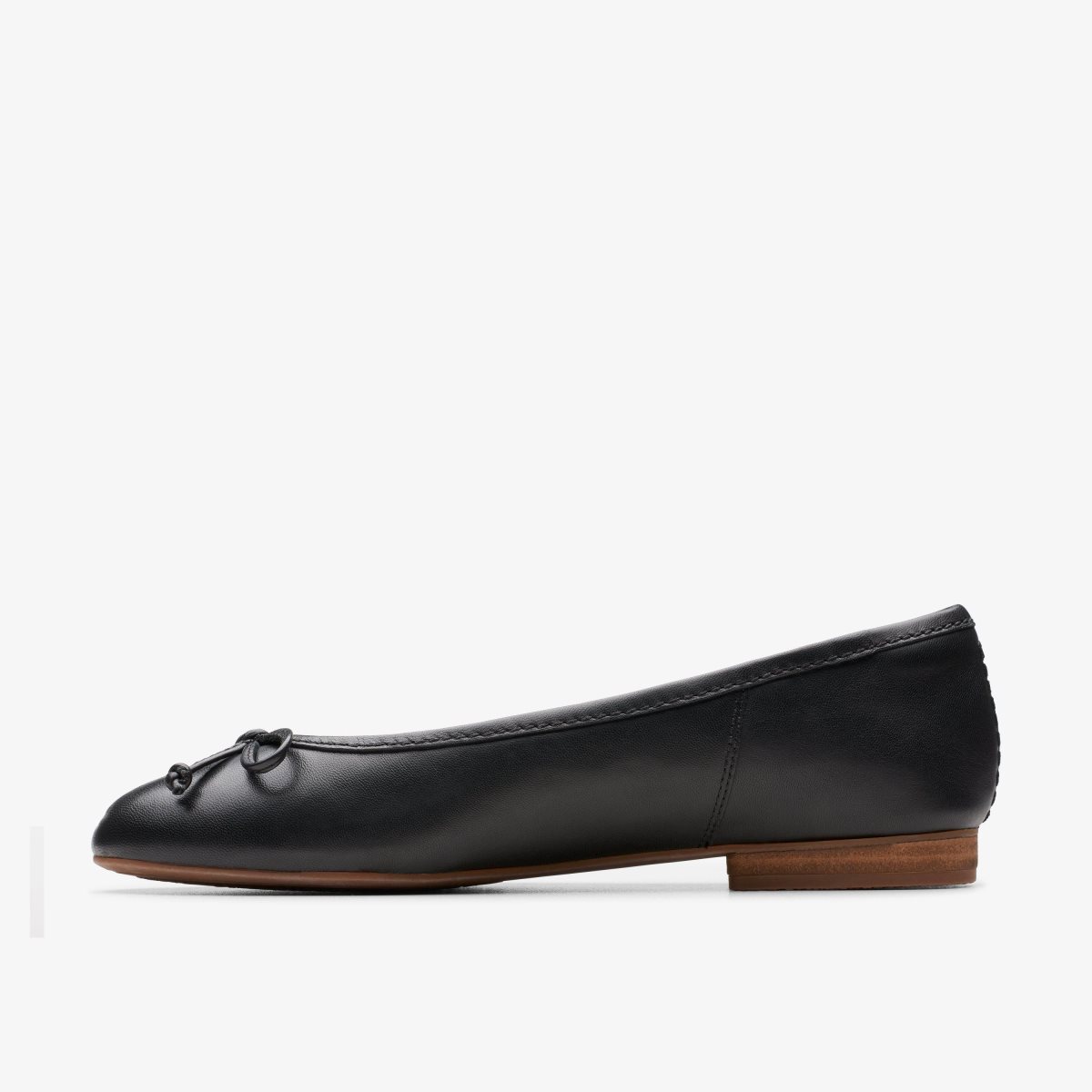 Clarks Fawna Lily Black Leather Kadın Makosen Ayakkabı Siyah | 15840LWOR